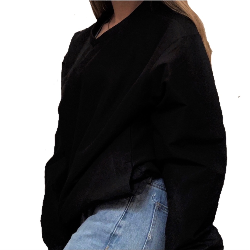 90s men’s black windbreaker pull over 🤍